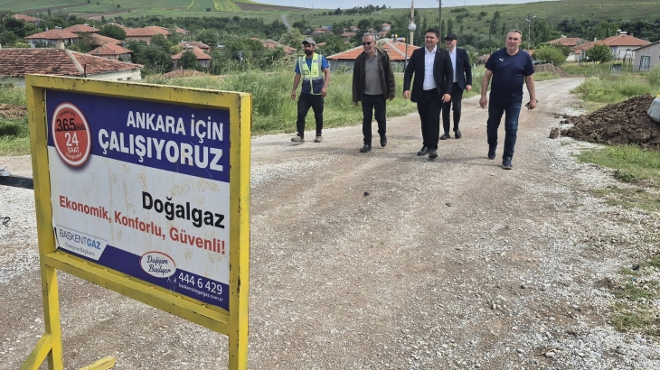 Doğalgaz çalışmaları devam eden Kadıncık, Şereflidavutlu ve Parlasan mahallelerimizi ziyaret ettik