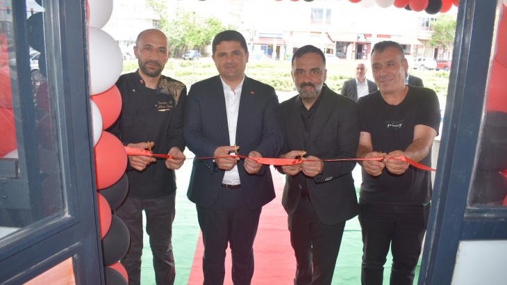 Hastat Restaurant adlı iş yerinin açılışı gerçekleştirildi