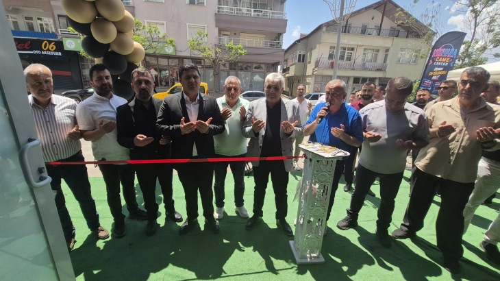 Nirvana Game Center isimli iş yerinin açılışına katıldık
